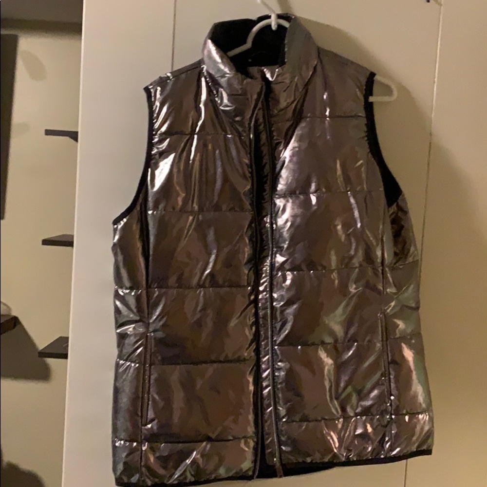 Metallic puffer vest